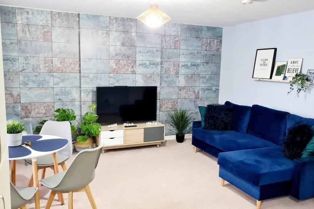Stylish 2 Bedroom Apartment / Free Gated Parking Глазго Екстер'єр фото